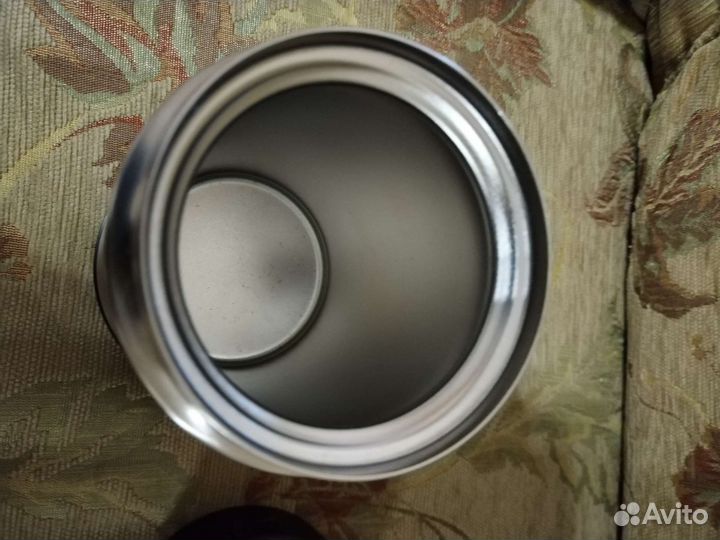 Термос с металлической колбой 0,5л