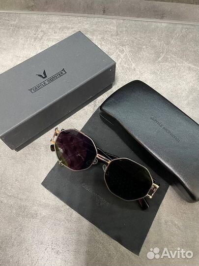 Очки солнцезащитные Gentle Monster