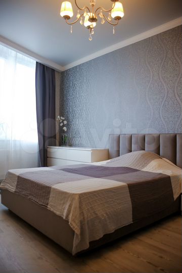2-к. квартира, 70 м², 13/19 эт.