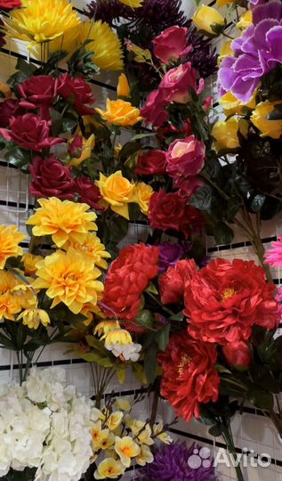 Искусственные цветы.Розы