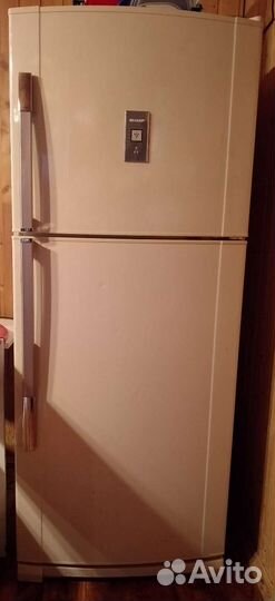 Холодильник б/у sharp