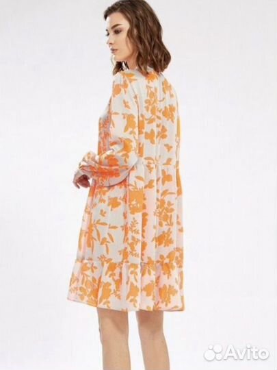 Платье бренда Buter