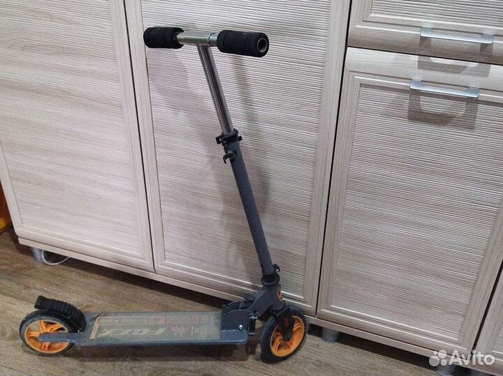 Самокат детский двухколесный бу