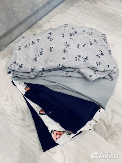 Одежда для беременных и кормящих пакетом 44 размер