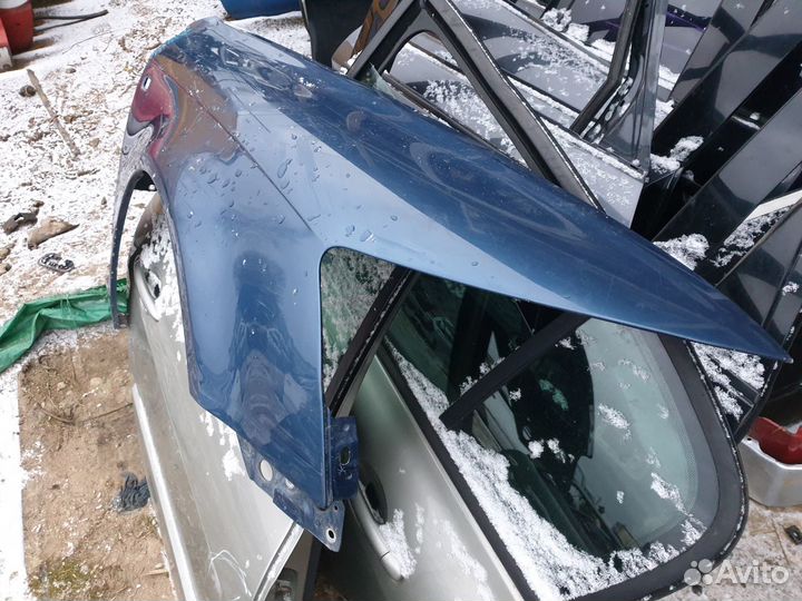 Крыло переднее правое Audi A6 C6 4F ауди а6 с6
