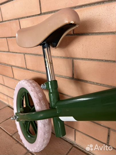 Беговел для девочки Happy Baby