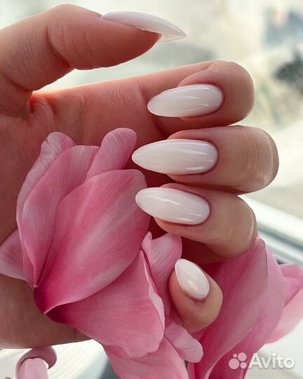 Маникюр, покрытие гель-лаком, наращивание