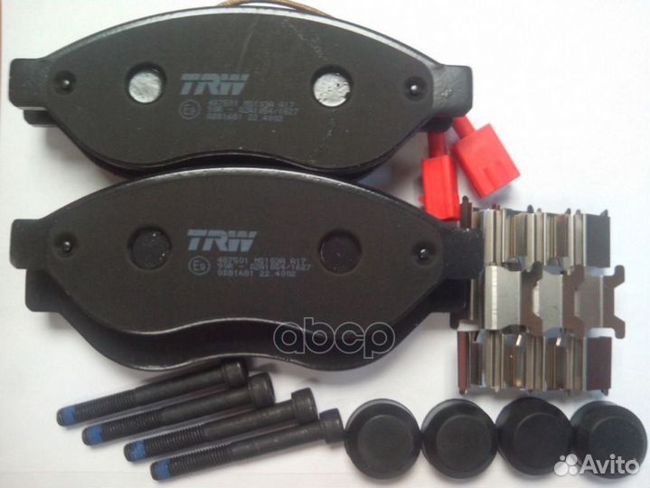 Колодки тормозные дисковые перед gdb1681 TRW