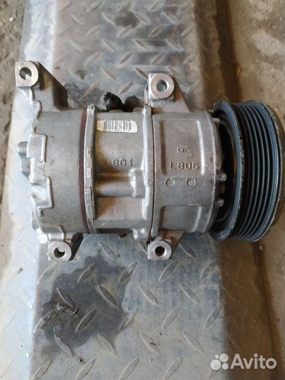 Запчасть на Тойоту Авенсис