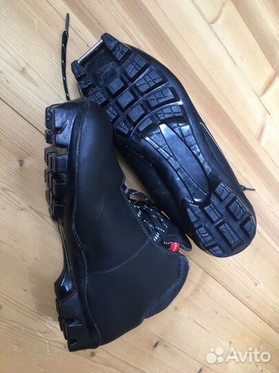 Лыжные ботинки 39