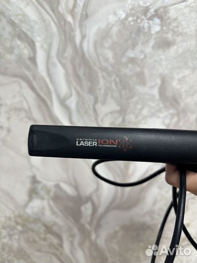 Выпрямитель, утюжок доя волос