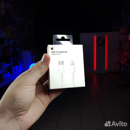 Кабель lightning для зарядки iPhone