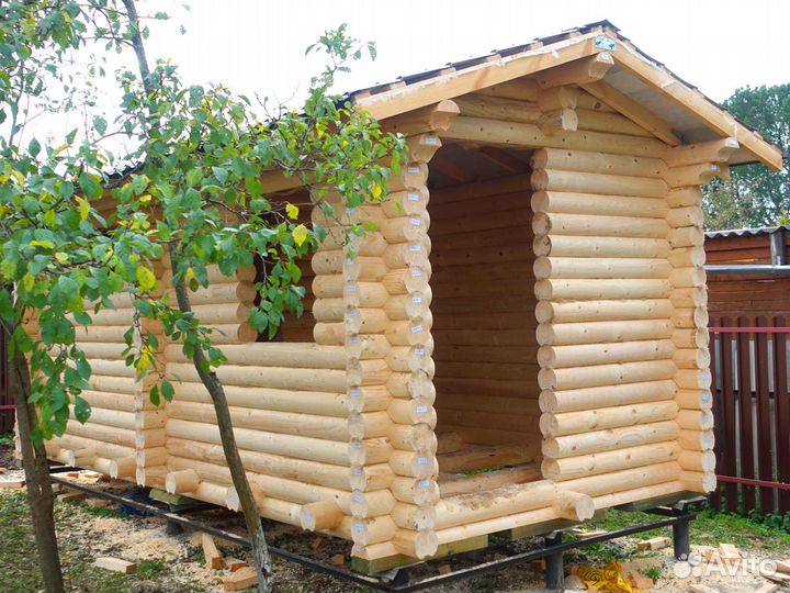 Сруб Бани из оцилиндрованного бревна