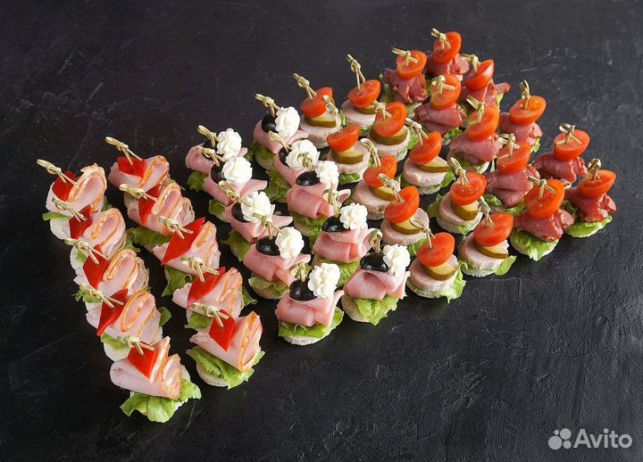 Блюда на праздник, фуршеты, еда с доставкой