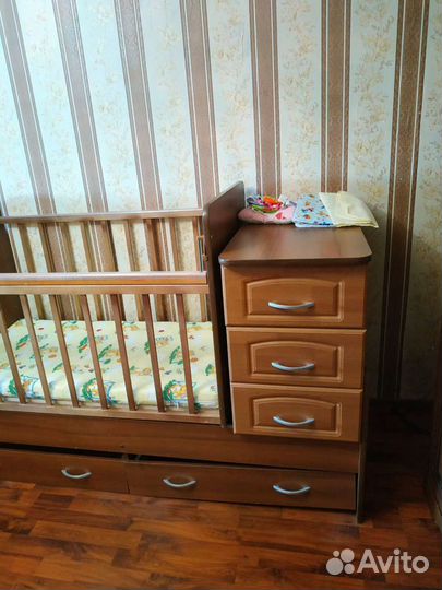 Детская кроватка