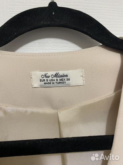 Жилетка костюмная