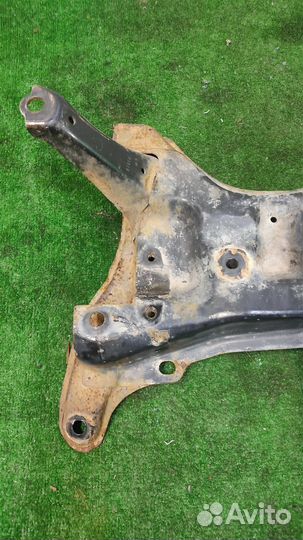 Подрамник передний Toyota Aygo B10 2009