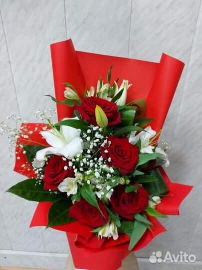 Букет цветов с доставкой бесплатно