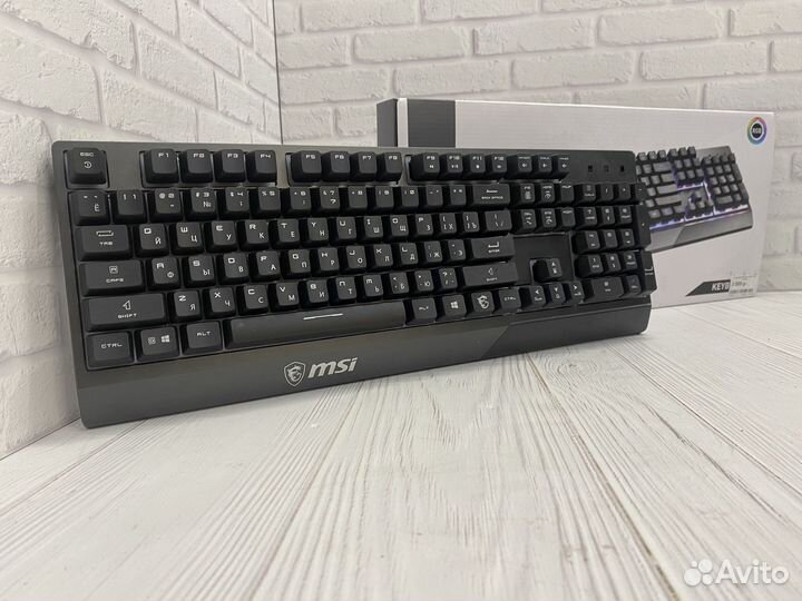 Игровая клавиатура MSI Vigor GK30
