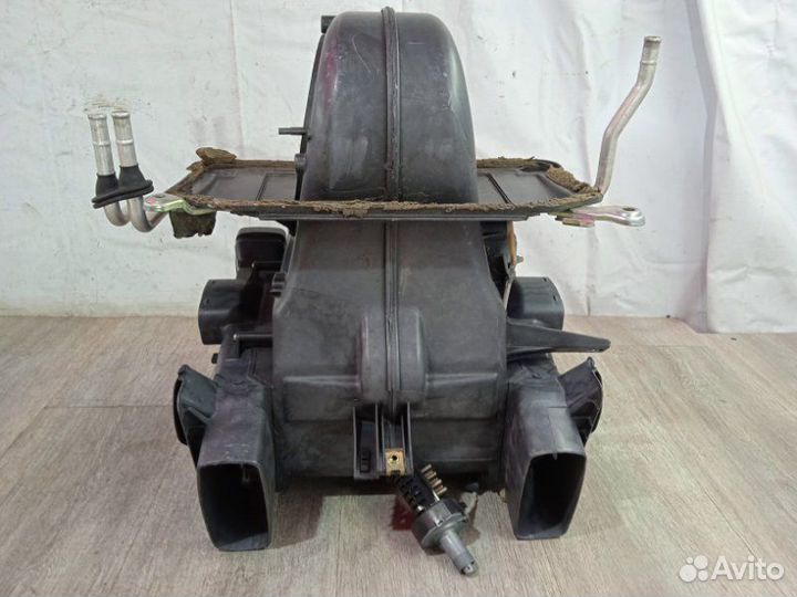 Корпус отопителя Mercedes-Benz E-Class W124 1995