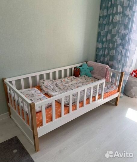 Детская кровать Basic бук