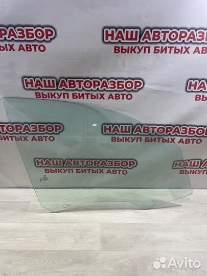 Стекло двери переднее правое Bmw 1 хэтчбек 2008