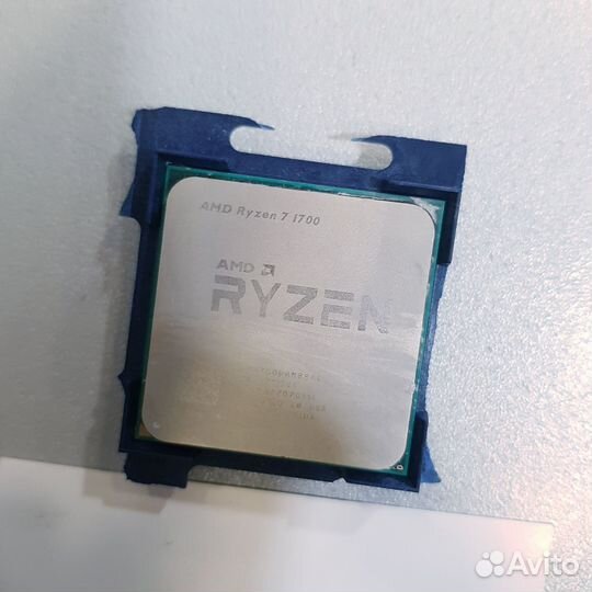 Процессор AMD Ryzen 7 1700