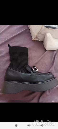 В наличии ботинки женские 38 р