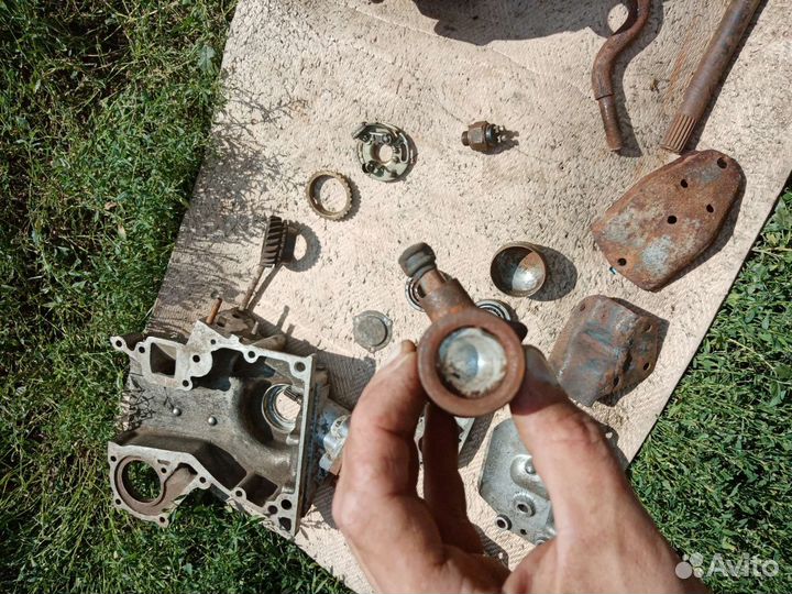 Запчасти на Москвич 412