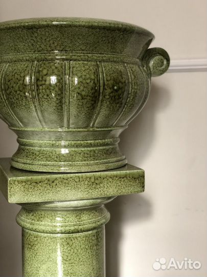 Подставка под цветы