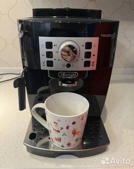 Кофемашина Delonghi ecam22.105.B