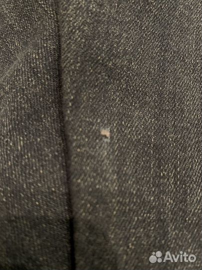 Мужские джинсы levis с браком