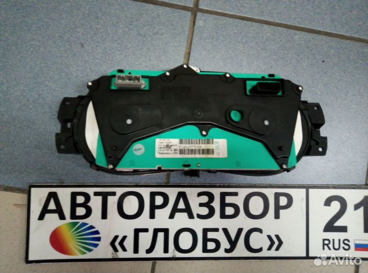 Панель приборов Щиток приборов Дастер с 2011г