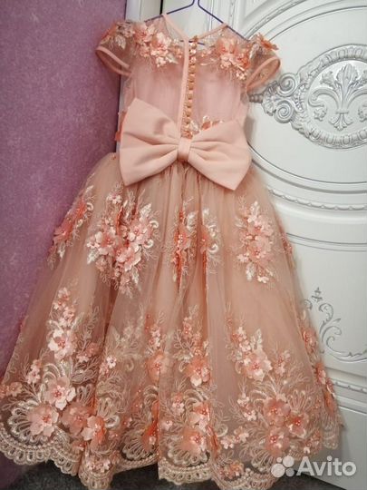 Платье на праздник