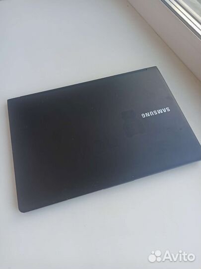 Ультрабук samsung