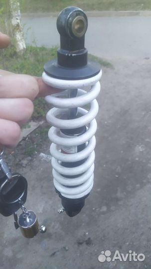 Амортизатор