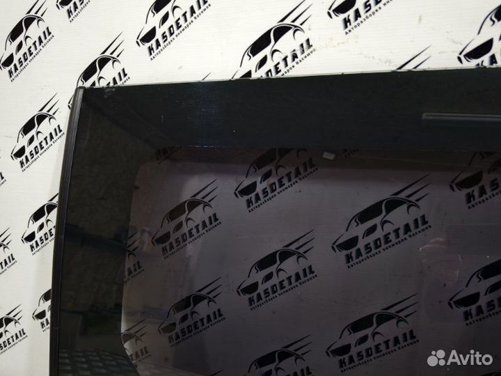 Стекло сдвижной двери правое Hyundai Grand