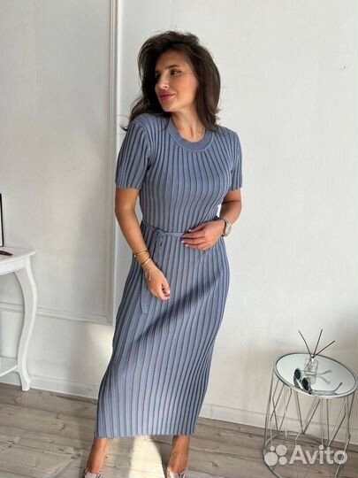 Трикотажное платье лапша