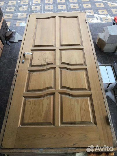 Межкомнатная деревянная бверь