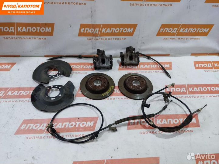 Комплект тормозов (Диски и суппорта) Ford Focus 3