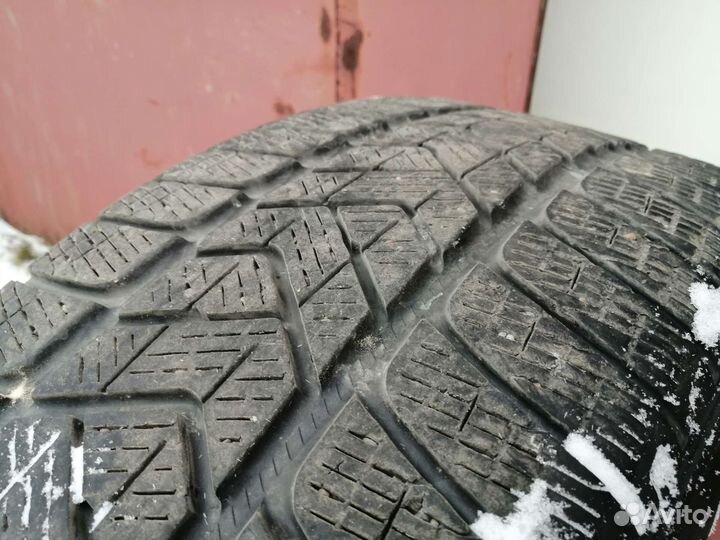 Pirelli Scorpion Winter 235/55 R20 105H