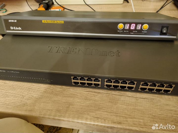 KVM переключатель D-Link dkvm-8E