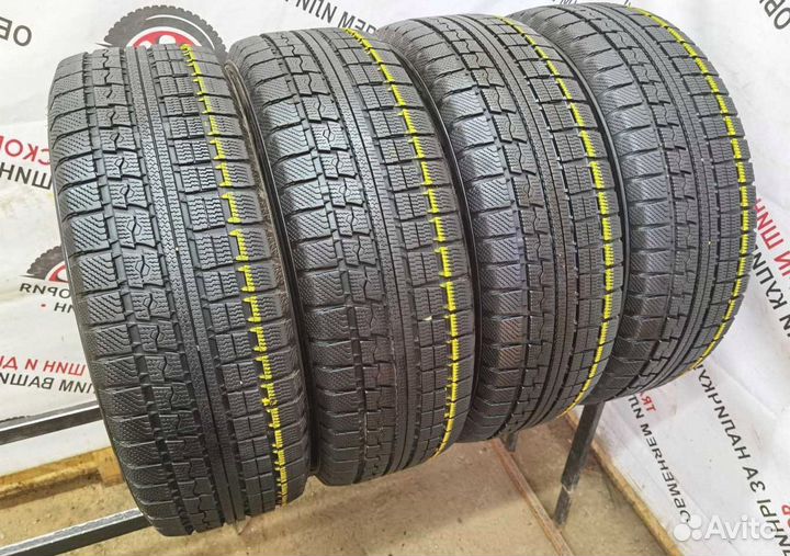 Toyo Winter Tranpath MK4a 225/65 R17 102Q