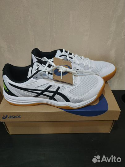 Волейбольные кроссовки Asics Upcourt5