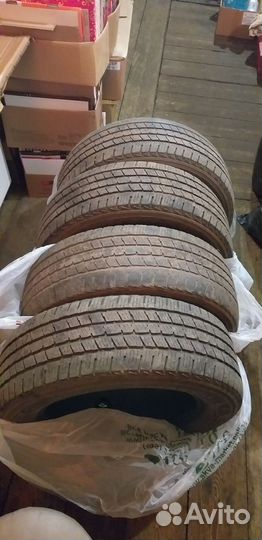 Marshal MH21 235/60 R17