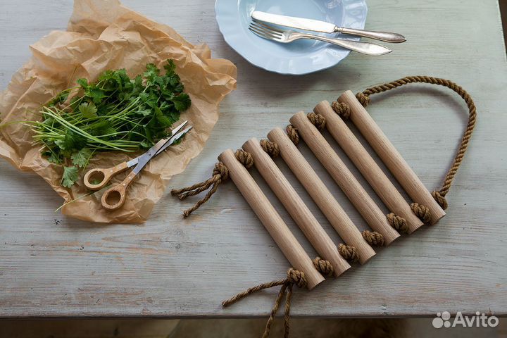 Подставка под горячее из дерева