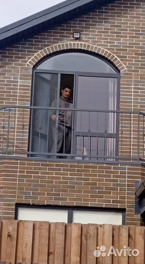 Москитные сетки плиссе на окна и двери