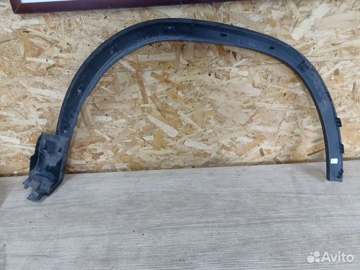 Расширители арок передние левые Mercedes Gla-Class