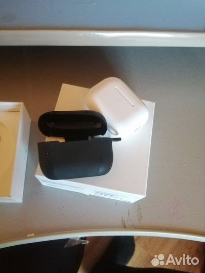 Airpods pro + чехол в подарок
