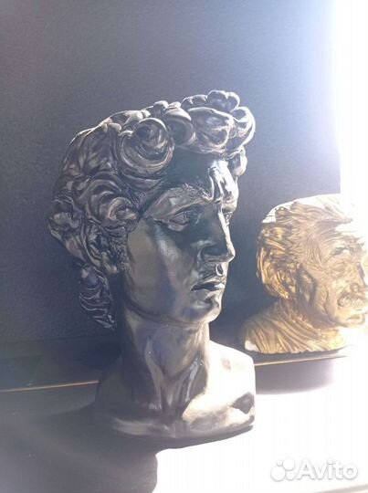 Статуэтка, бюст